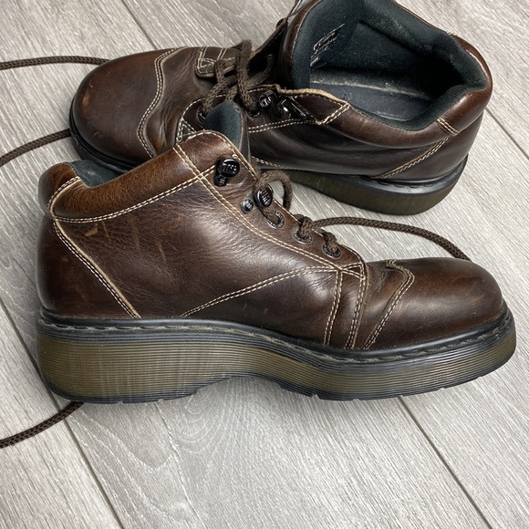 DrMartens, Men’s size 9 boots - Picture 4 of 11
